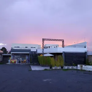 Plaza Tababela + Near Airport + 2 People , Quito Ecuador